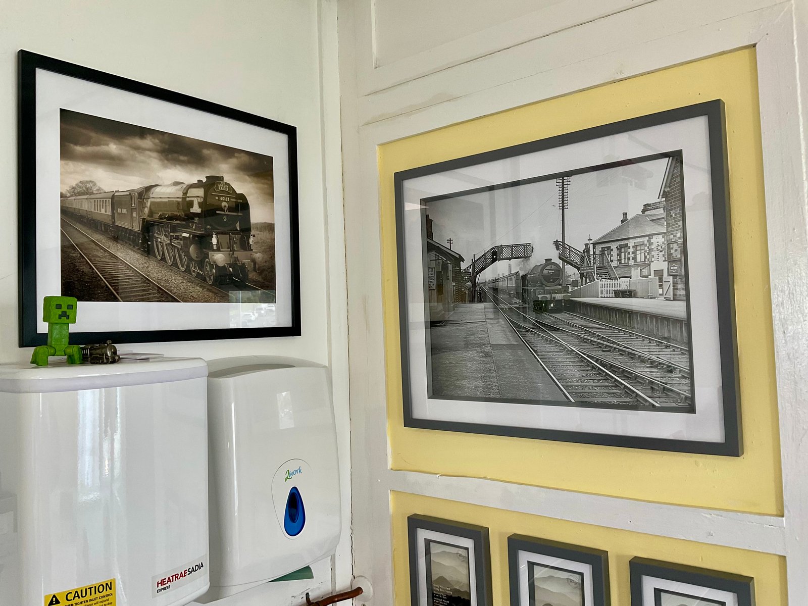 Box on the Bay framed photos
