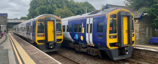 158 Class Trains at platform