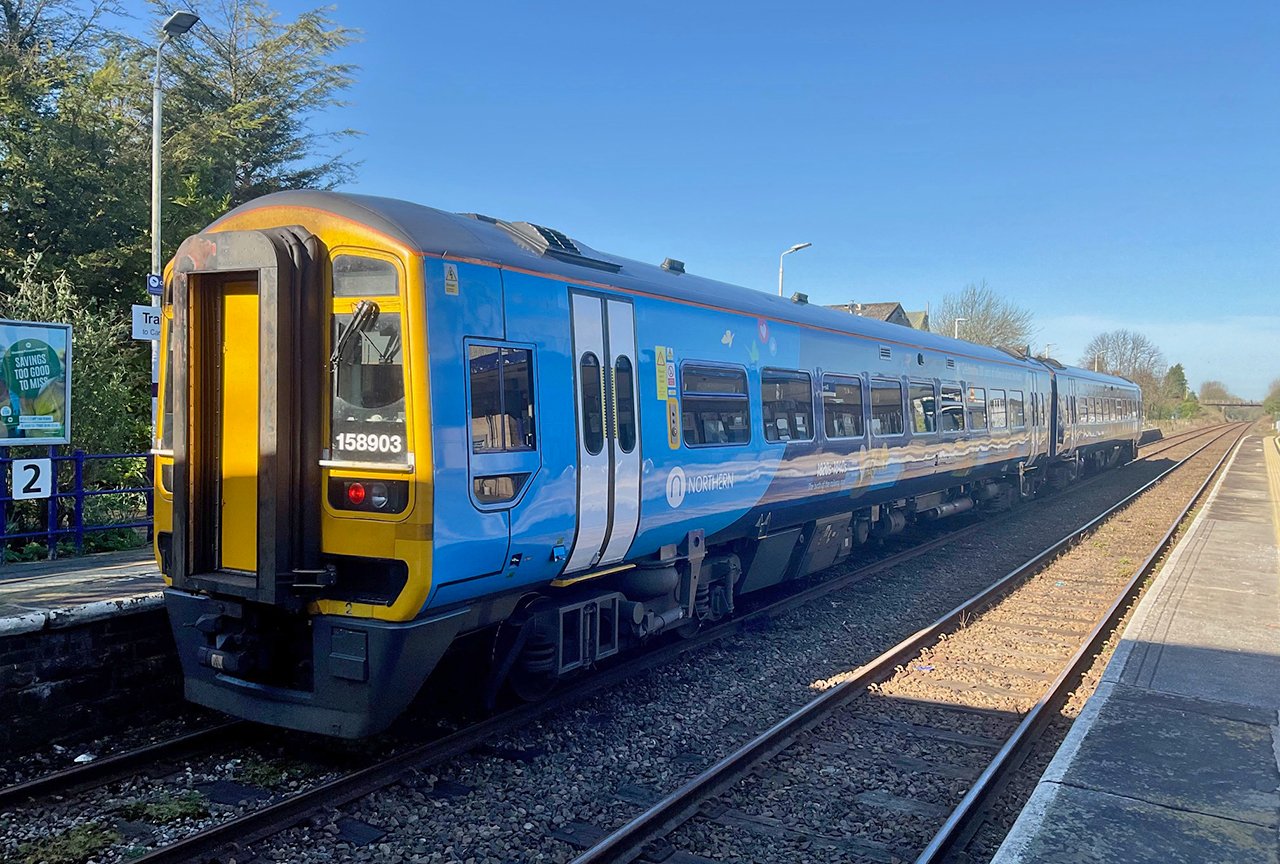 158903 Train